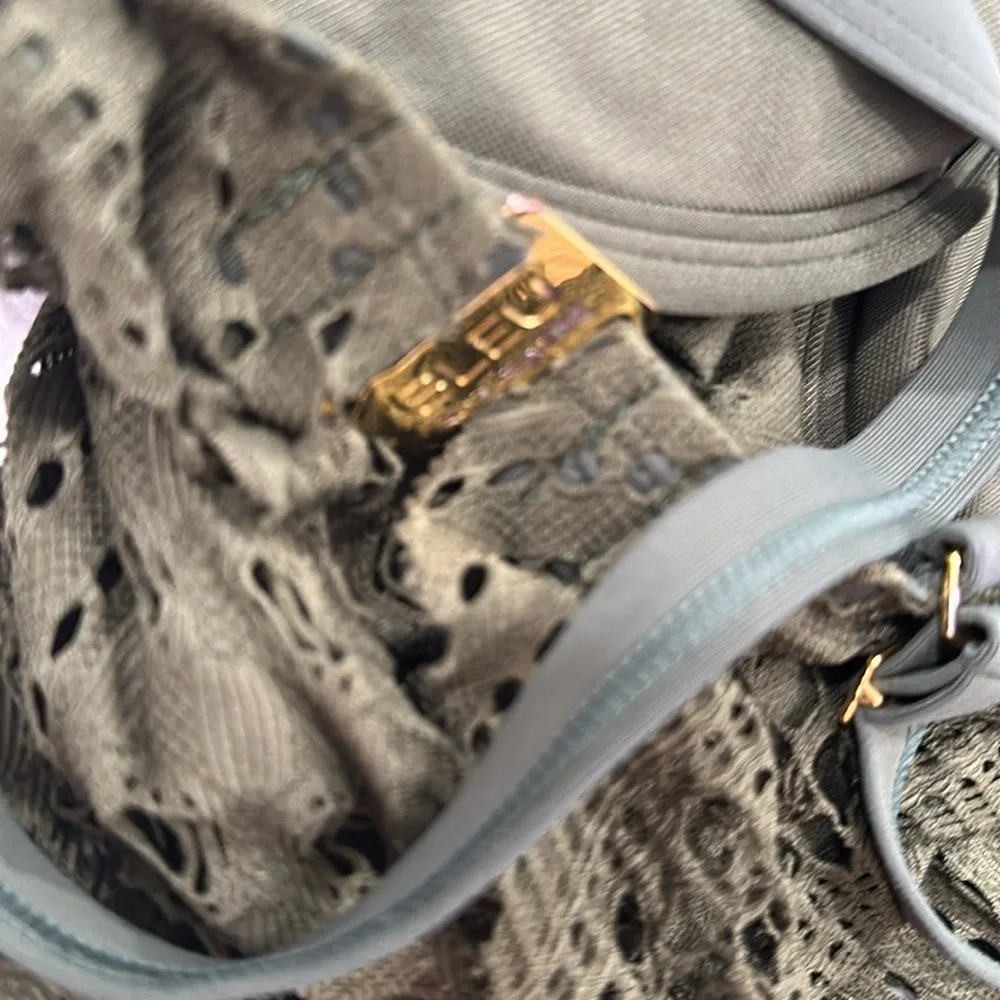 Women’s 2 Piece Swimsuit Bikini Size 12 crochet army green flawy top - Picture 7 of 13